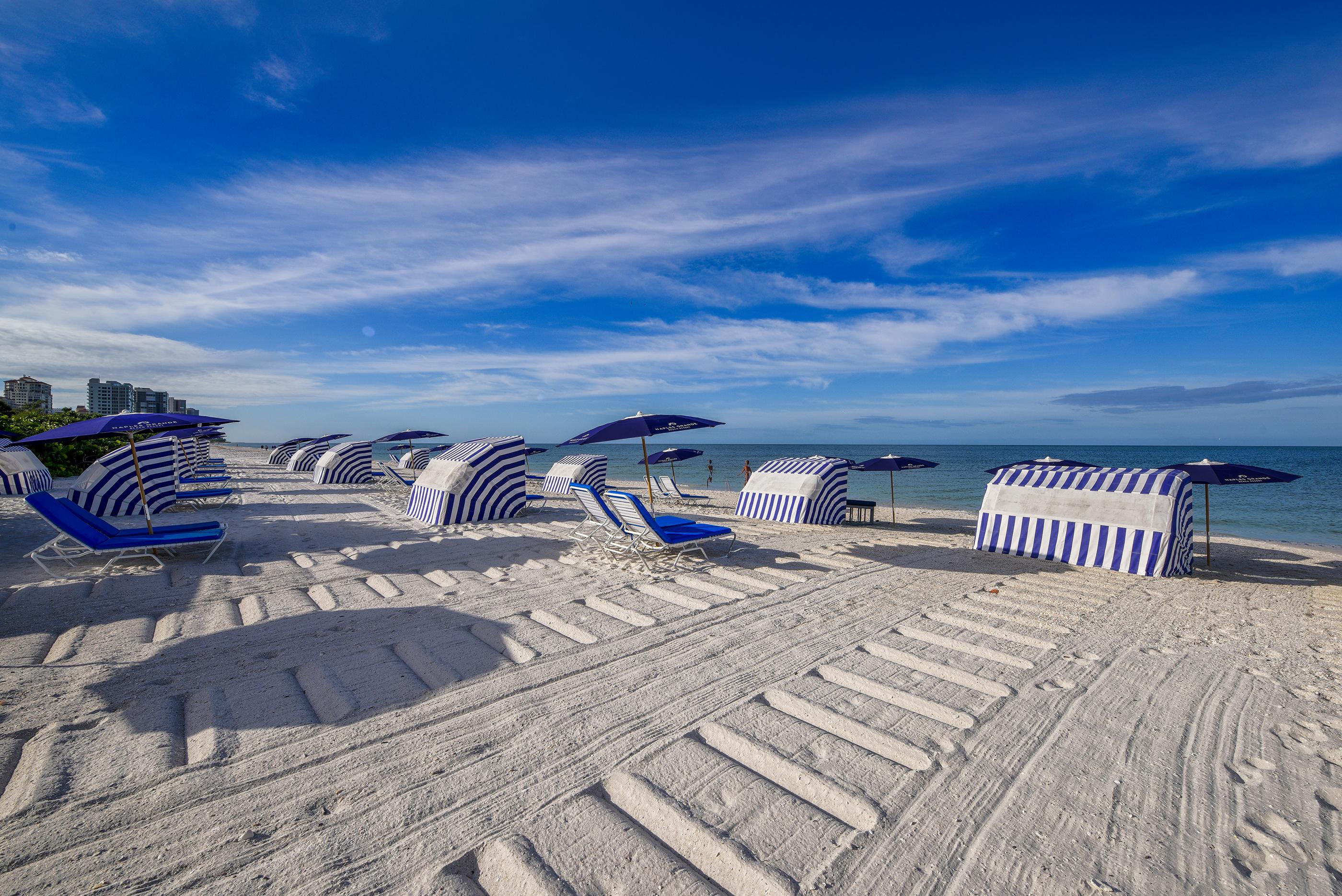 Naples Grande Beach Resort Bagian luar foto